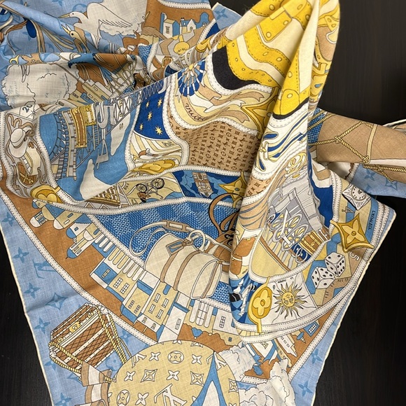 Louis Vuitton Shawl Monogram 30%Silk, 70% Cashmere including the box and ribbon - Picture 14 of 17